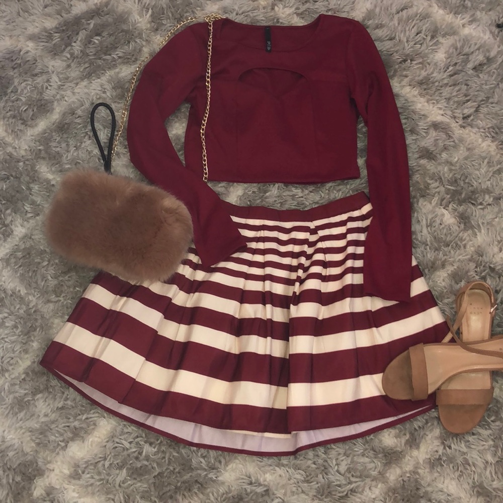 Maroon crop top